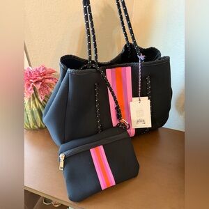 Neoprene Stylish Black and Pink Tote Bag Set-NWT